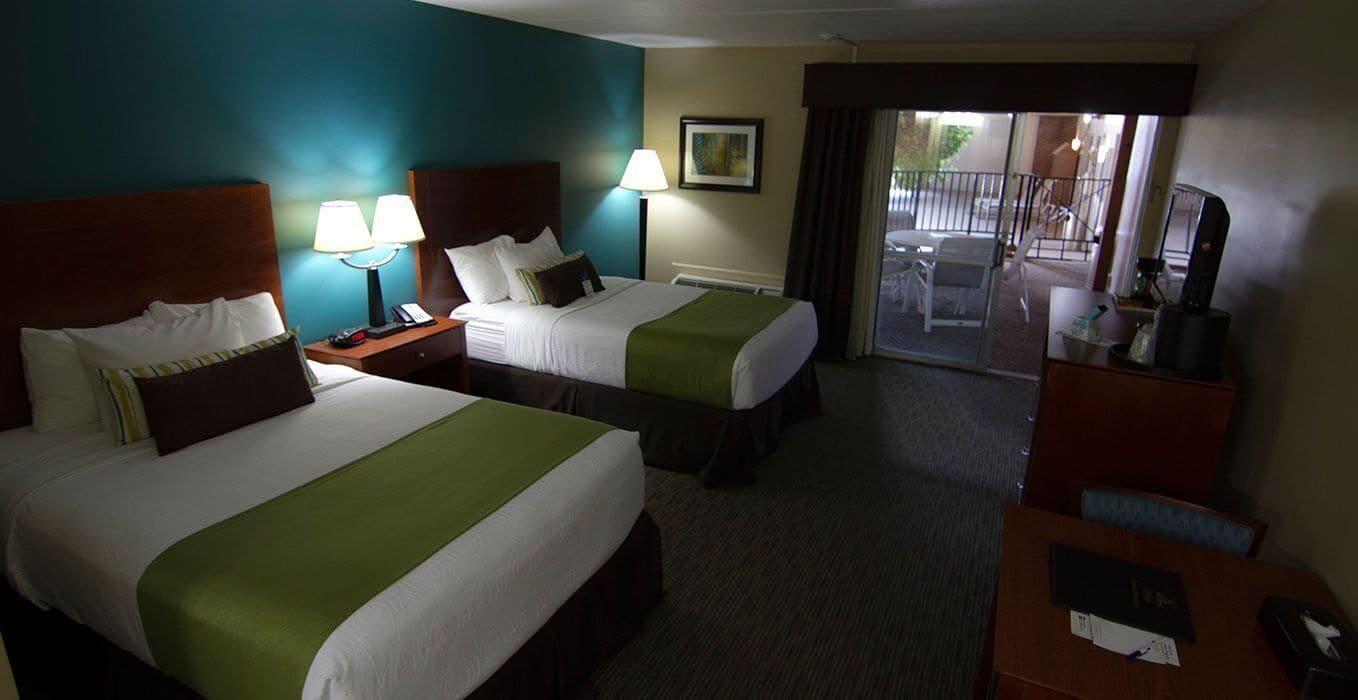 Best Western Plus Plattsburgh Buitenkant foto