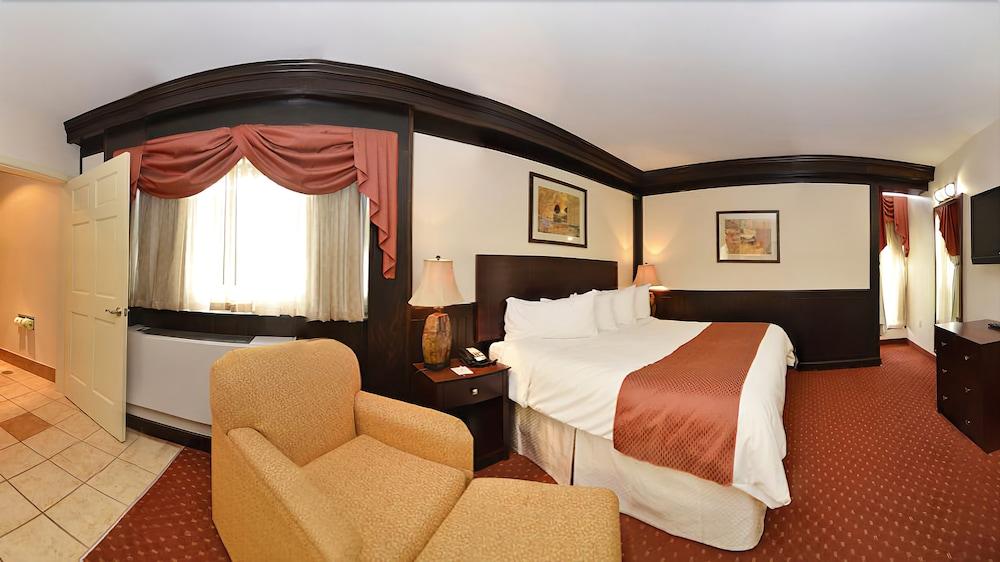 Best Western Plus Plattsburgh Buitenkant foto